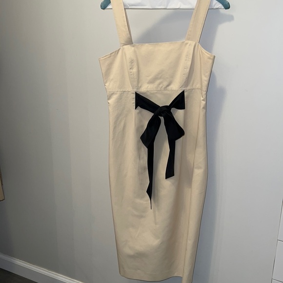 Dresses & Skirts - Beige Mini Dress with Black Bow Accent